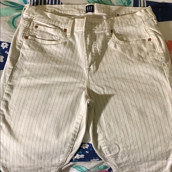 Never Worn Summer Gap Jeans ! - Picture 4 of 4